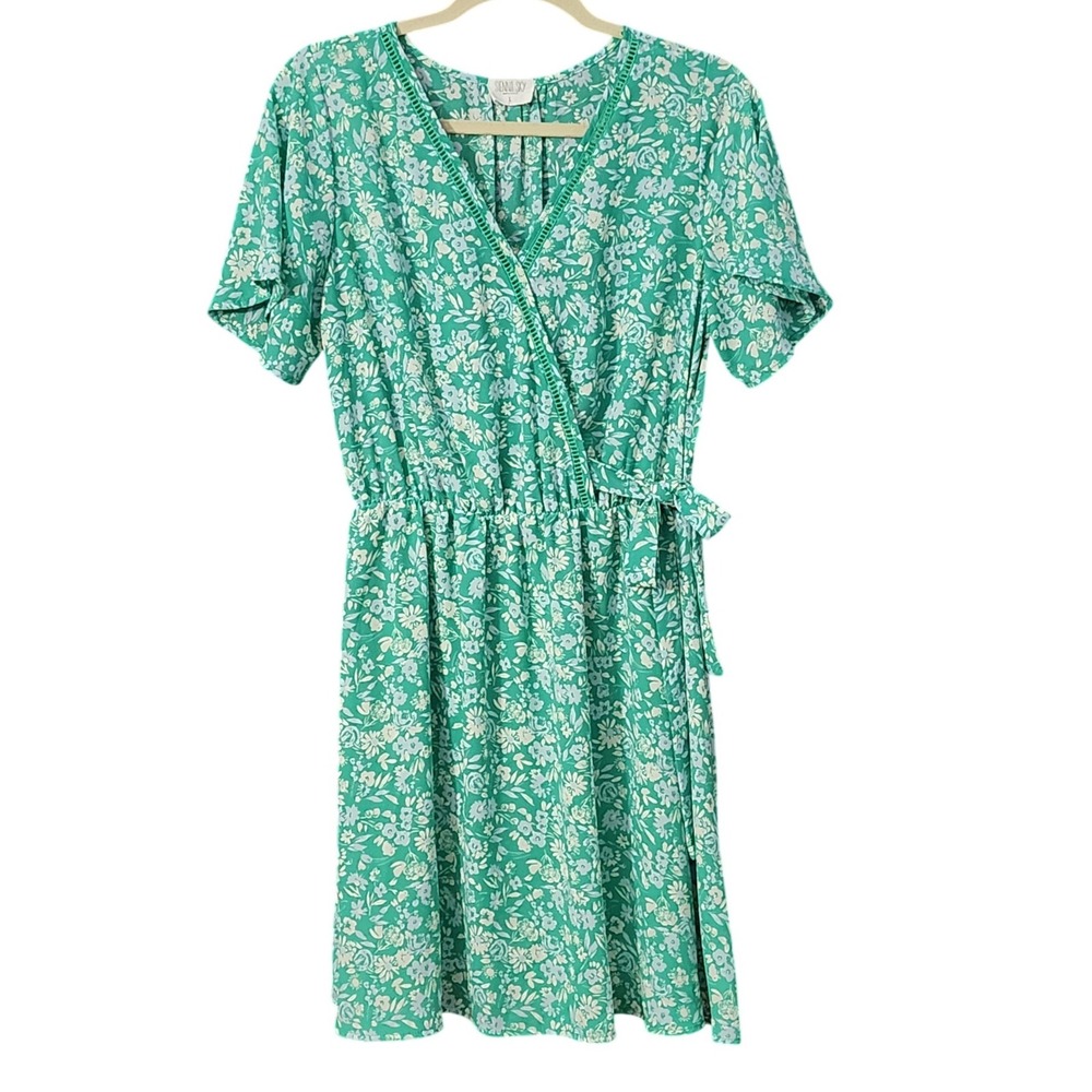Sienna Sky Women's Faux Wrap Dress Green Floral Crochet‎ Trim V-Neck, Large